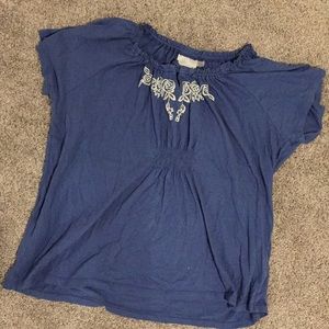 embroidered blue tee!